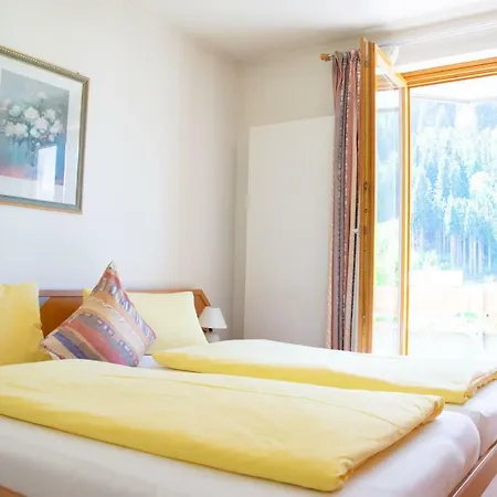 Burgstallerhof Szálloda Feld am See