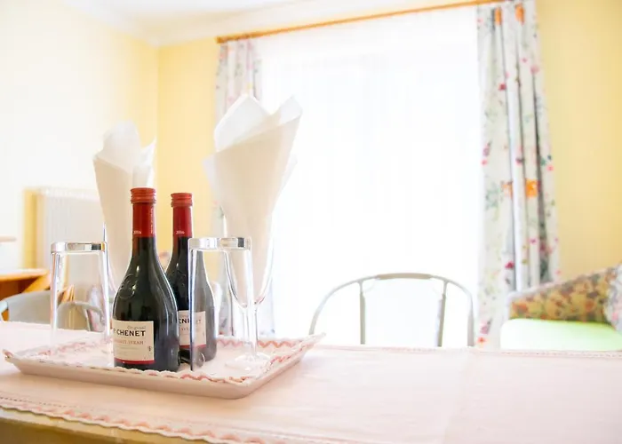 Burgstallerhof 4* 湖畔的费尔德